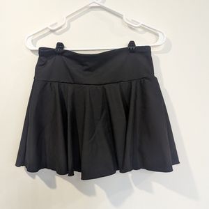 Black Halara skort *new* with tags. Medium. Great for Golf or Tennis